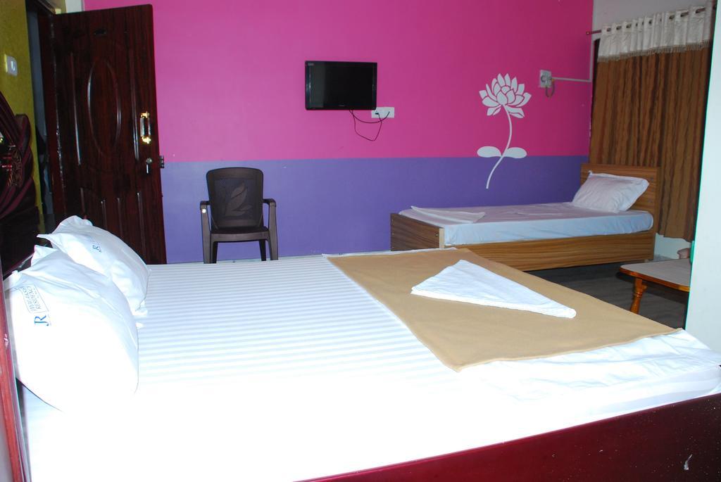 Jayalakshmi Residency Hotel Tirupati Camera foto