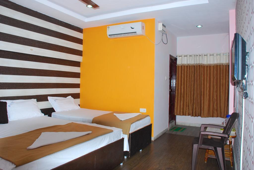 Jayalakshmi Residency Hotel Tirupati Camera foto