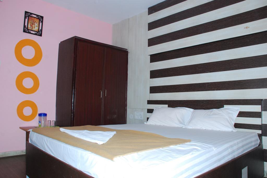 Jayalakshmi Residency Hotel Tirupati Camera foto