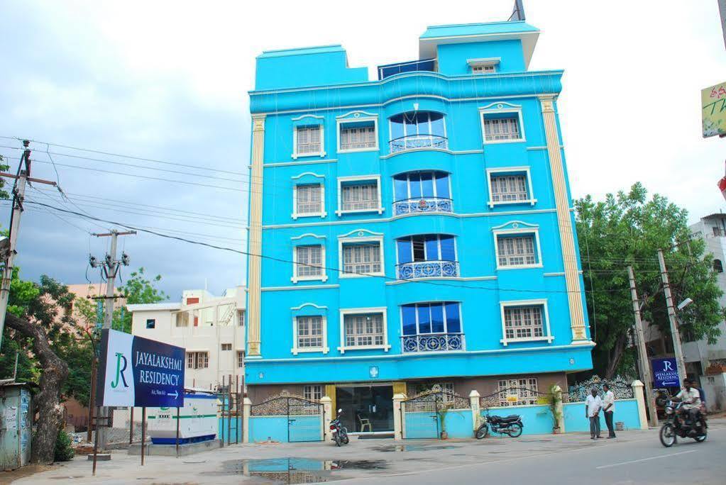 Jayalakshmi Residency Hotel Tirupati Esterno foto
